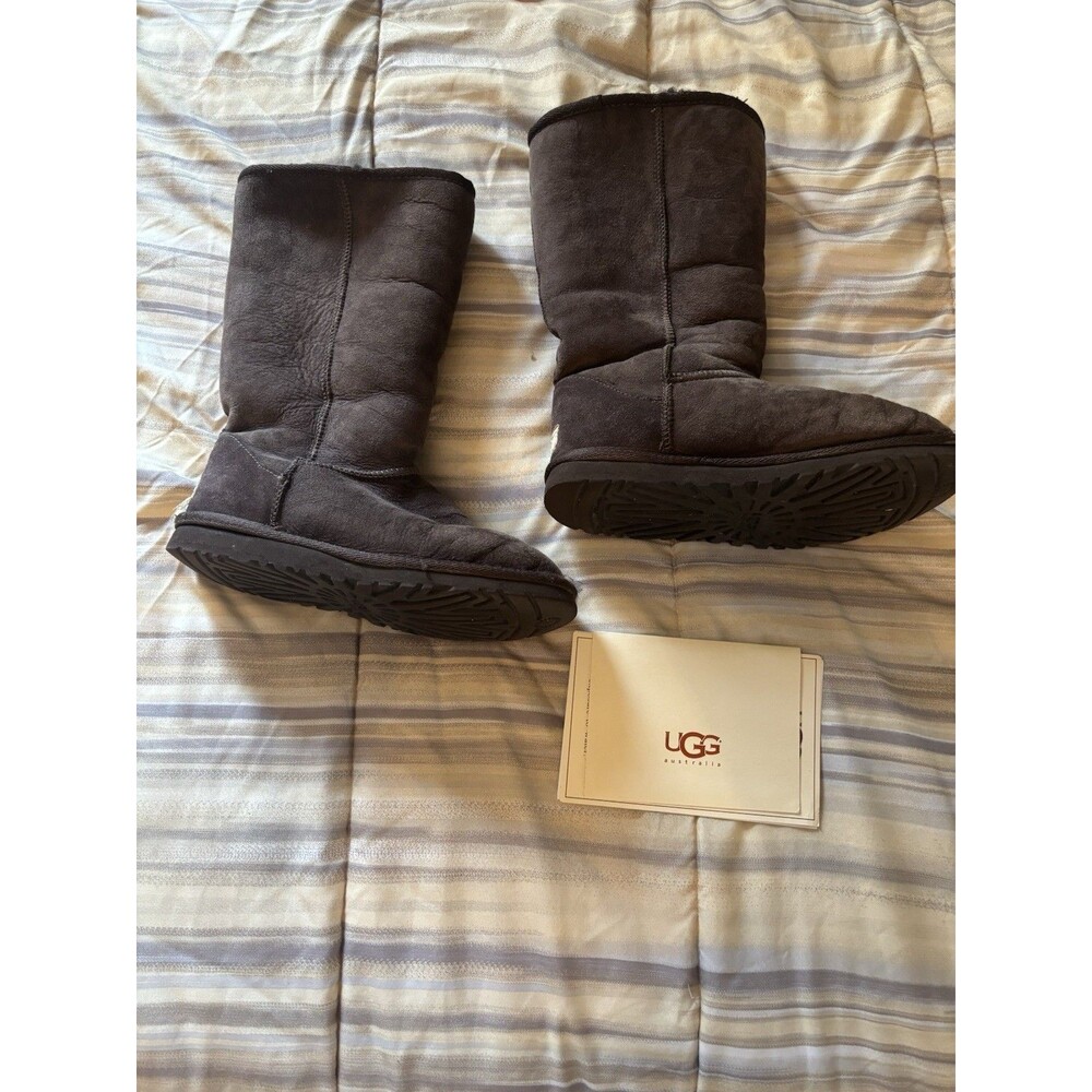 UGG Classic Boots 5815 Dark Brown Suede Shearling Women’s 8